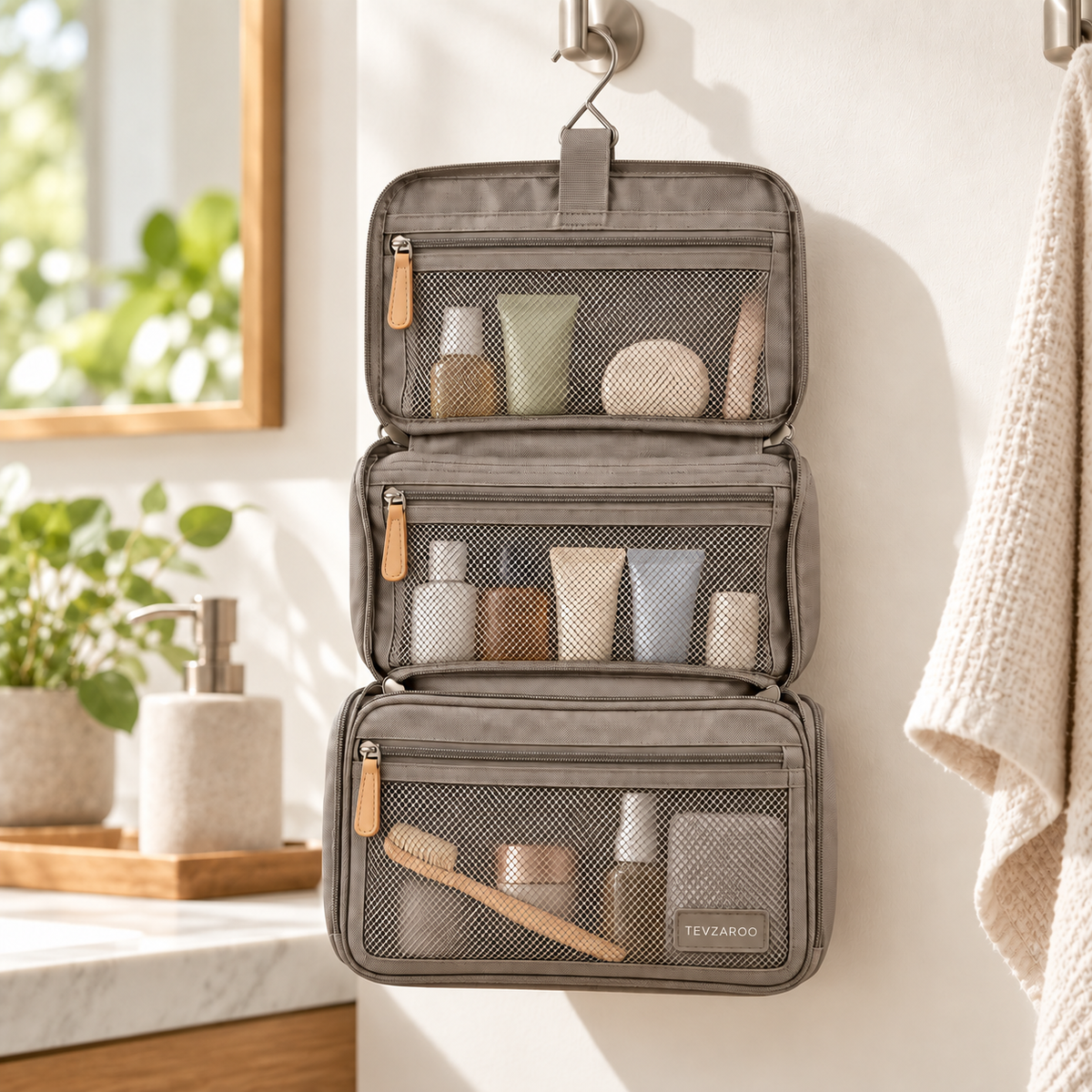 TEVZAROO Riva Hanging Toiletry Organizer